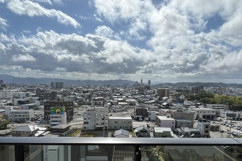 写真をクリックすると拡大できます レーベン福井二の宮CROSS FRONT